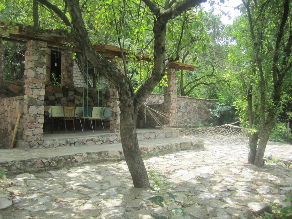 Hotel Old Dili Dilijan Exterior foto